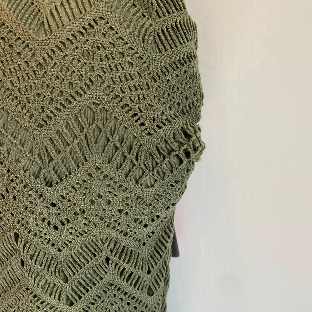 Vince Camuto Crochet Bandeau One-Piece Swimsuit Safari Green 10 NEW
